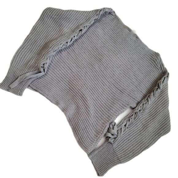BB Dakota Stone Grey Knit Sweater With Braided Sleeve Detail Size small womens - Picture 8 of 11